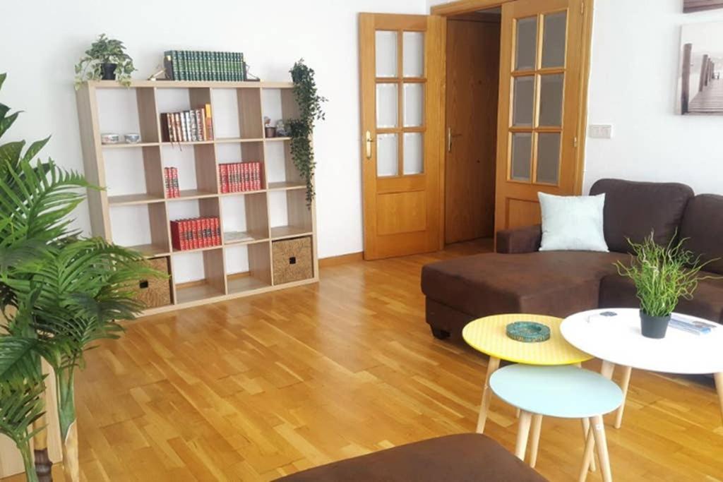 Encantador Apartamento En El Centro Apartment Alicante Bagian luar foto
